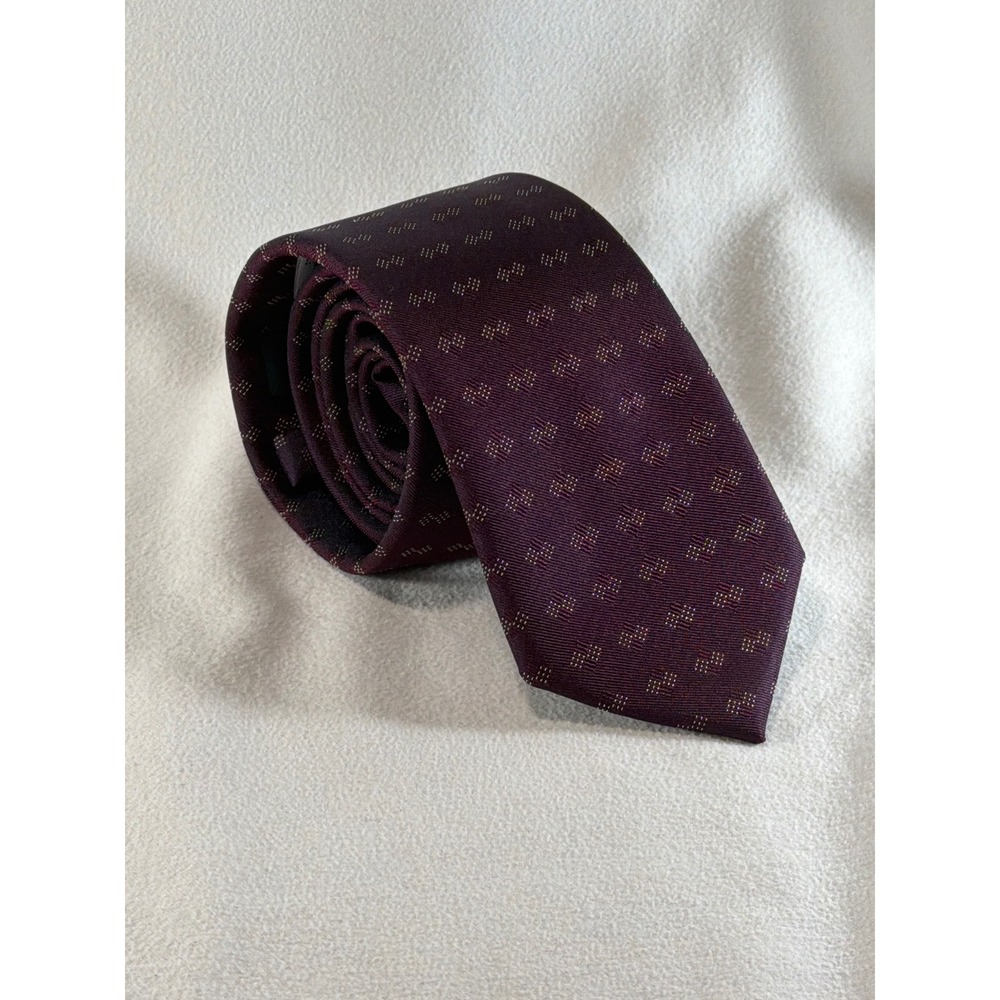 Awearness Kenneth Cole Mens Burgundy Geometric Silk Blend Necktie 89B8 80006